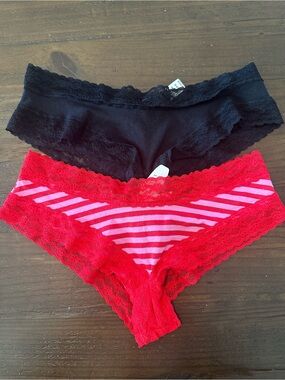 Victoria's Secret Black Lace & Red Pink Striped Lace Hipster Panty Set